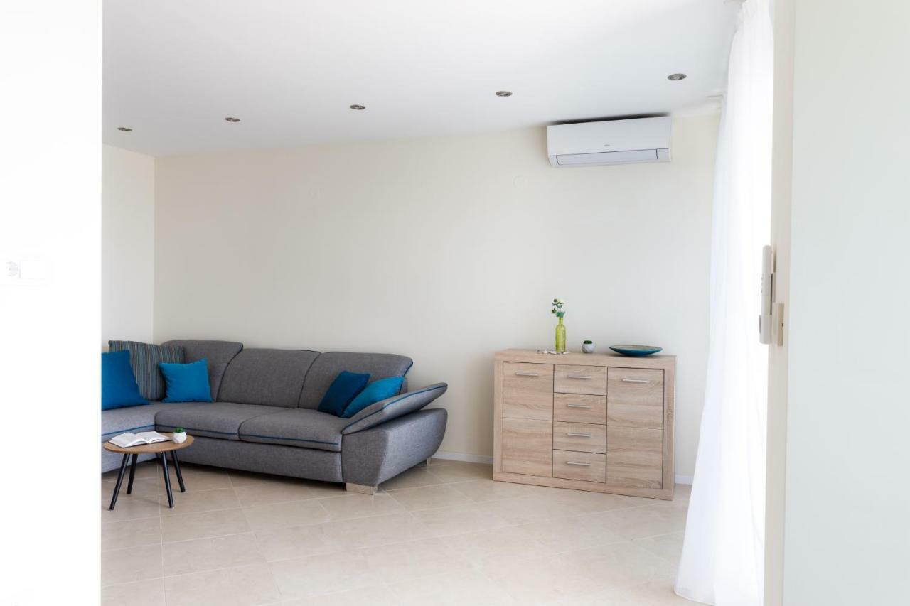 Panoramic Apartment *